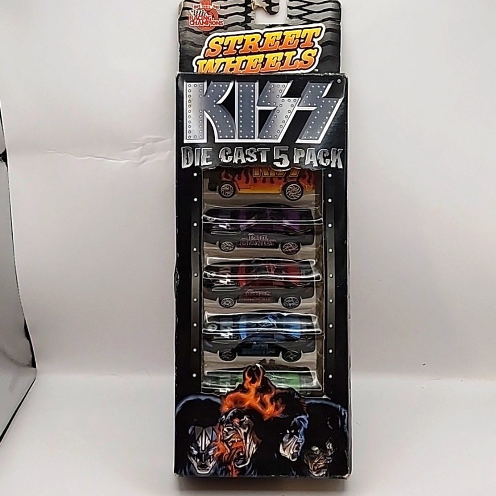 Vintage 1999 Kiss Street Wheels Die Cast 5 Pack NWT